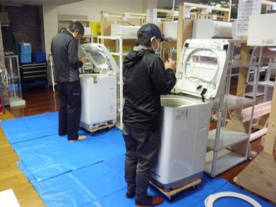 日本エアコンクリーニング協会　第11回縦型洗濯機分解研修会の様子
