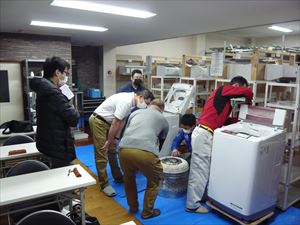 日本エアコンクリーニング協会　第24回縦型洗濯機分解研修会の様子