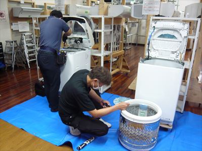 日本エアコンクリーニング協会　第31回縦型洗濯機分解研修会の様子