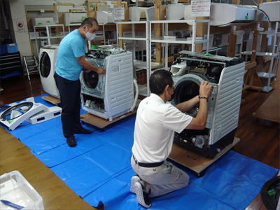 日本エアコンクリーニング協会　第10回ドラム式洗濯機分解研修会の様子