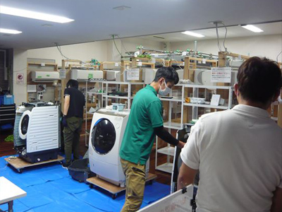日本エアコンクリーニング協会　第11回ドラム式洗濯機分解研修会の様子