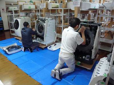 日本エアコンクリーニング協会　第14回ドラム式洗濯機分解研修会の様子