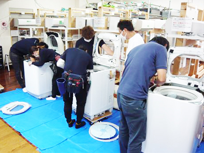 日本エアコンクリーニング協会　第41回縦型洗濯機分解研修会の様子
