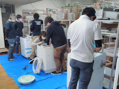 日本エアコンクリーニング協会　第49回縦型洗濯機分解研修会の様子