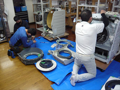 日本エアコンクリーニング協会　第16回ドラム式洗濯機分解研修会の様子