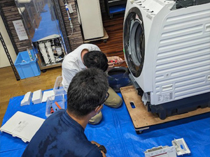 日本エアコンクリーニング協会　第27回ドラム式洗濯機分解研修会の様子