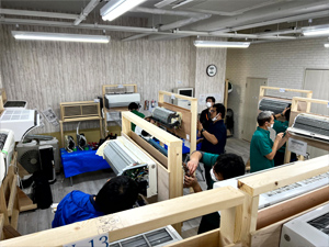 第2回 エアコン福岡教室完全分解研修会風景