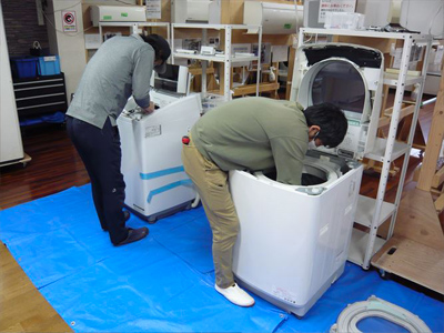 日本エアコンクリーニング協会　第53回縦型洗濯機分解研修会の様子