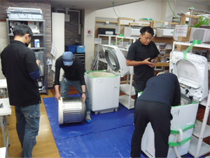 日本エアコンクリーニング協会　第65回縦型洗濯機分解研修会の様子