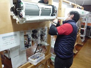 日本エアコンクリーニング協会　第740回技術研修会の様子
