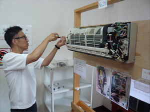 日本エアコンクリーニング協会 第765回技術研修会の様子