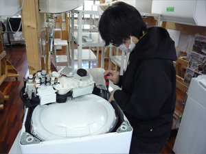 日本エアコンクリーニング協会 第103回縦型洗濯機分解研修会の様子