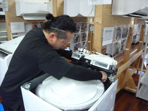 日本エアコンクリーニング協会 第104回縦型洗濯機分解研修会の様子