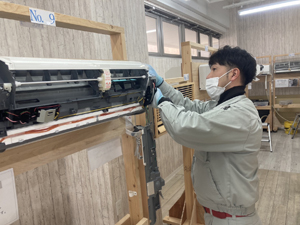 日本エアコンクリーニング協会福岡教室 第97回技術研修会の様子