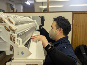 第181回 新宿教室エアコン完全分解研修会風景